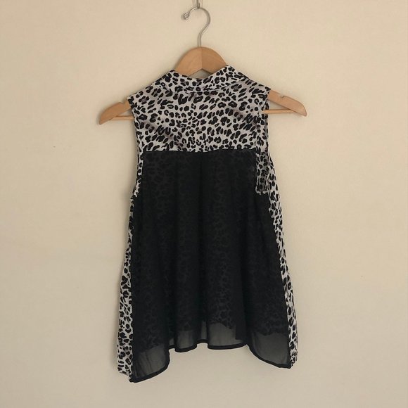 Forever 21 | Leopard Print Sleeveless Blouse - Picture 3 of 4
